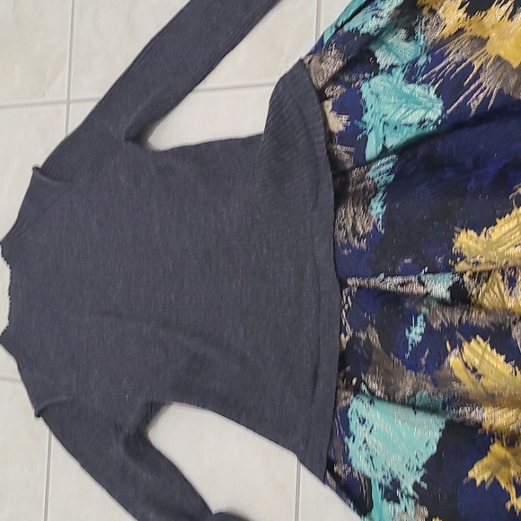 Tween long sleeve dress - Picture 2 of 2